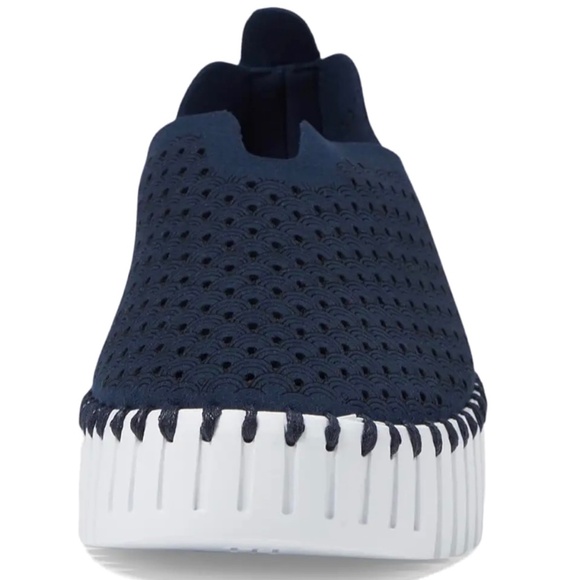 NWT Danish 1.5” Platform Blue Slip Ons - Picture 5 of 16